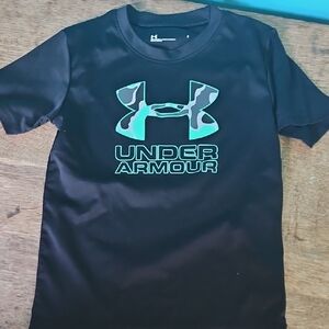 Under Armour Kids Black and Green Logo T-Shirt